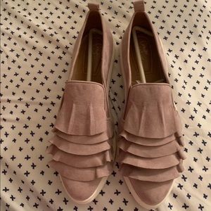 Crown vintage slip on